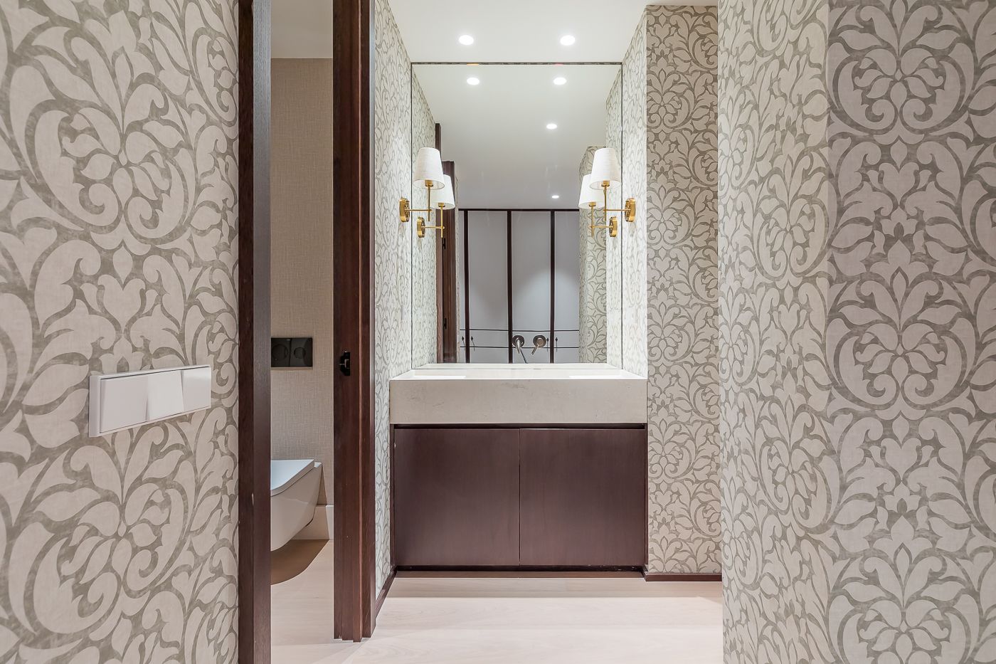 Four-bedroom living in the heart of prestigious Recoletos