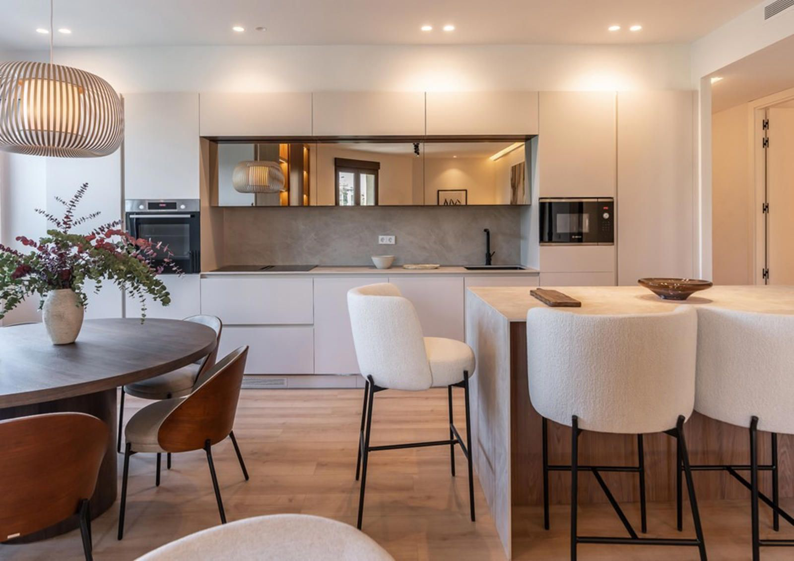 Exclusive property in Almagro with 3 en-suite bedrooms and timeless interiors