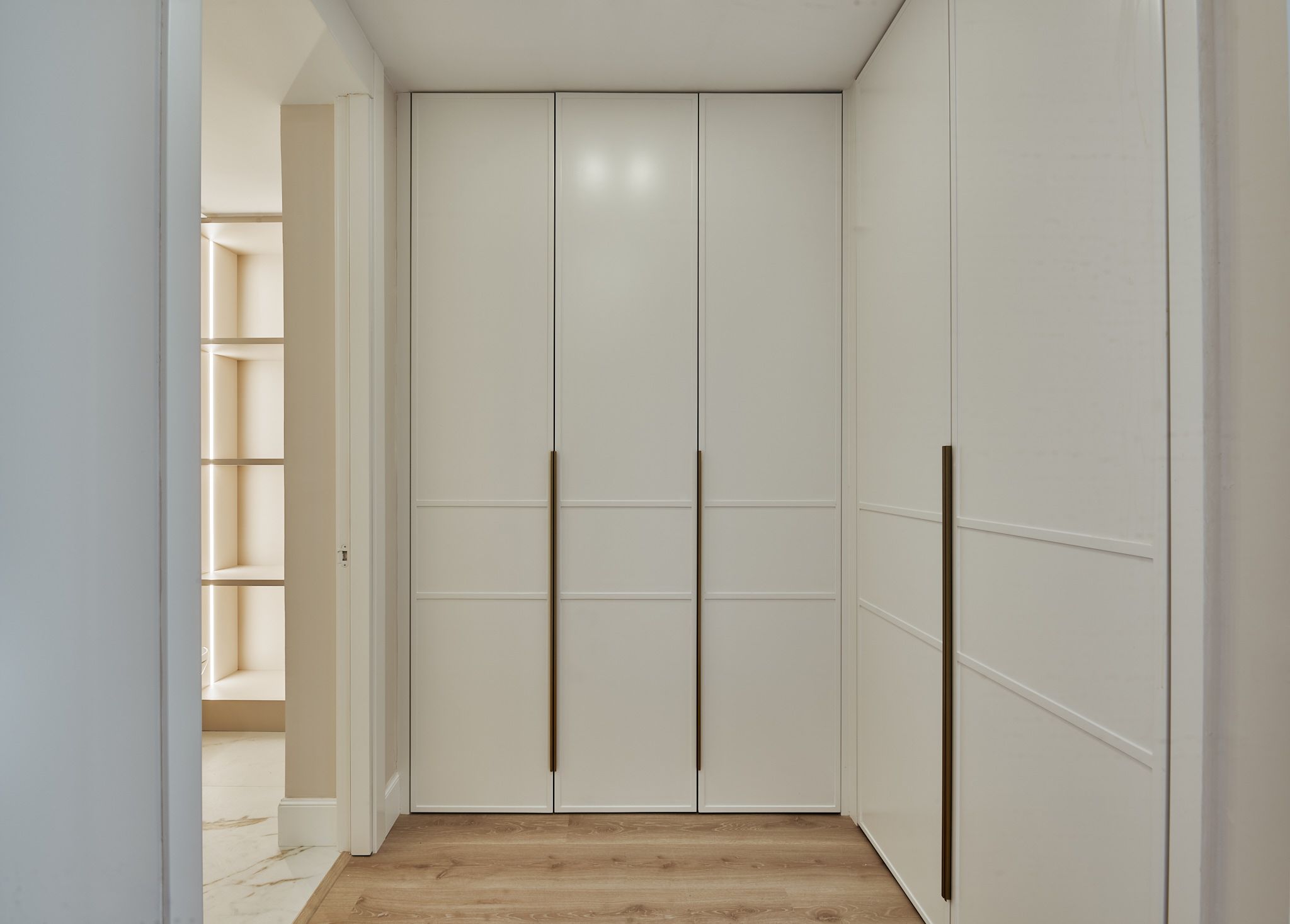 Salón amplio, domótica y confort en Goya