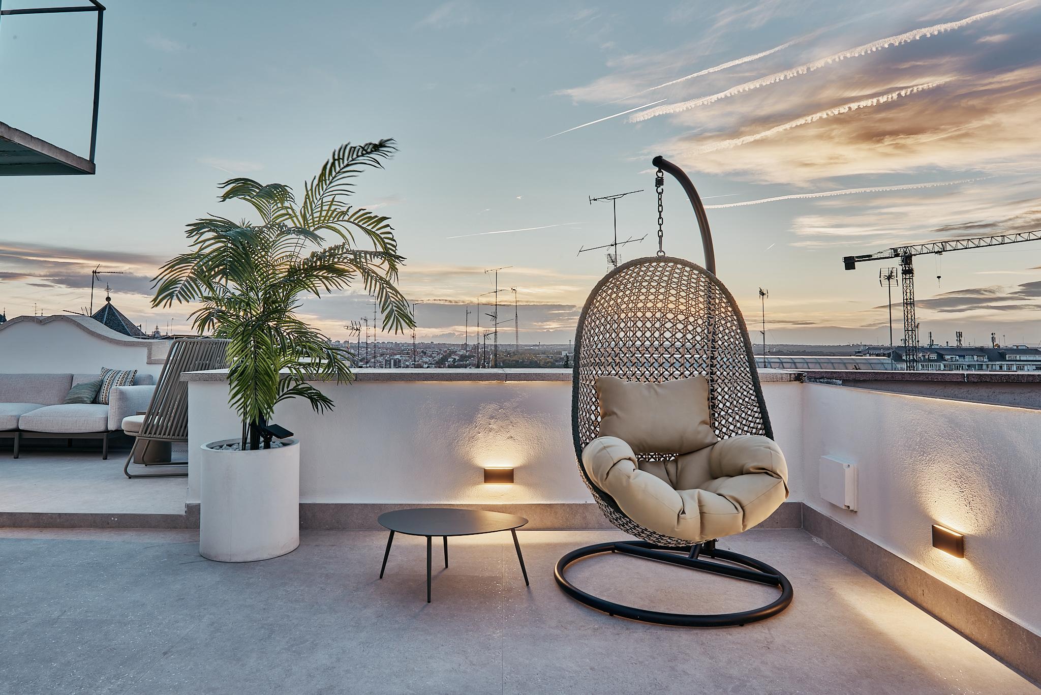 Luxury penthouse in Madrid City Centre with a 301 sqm private terrace
