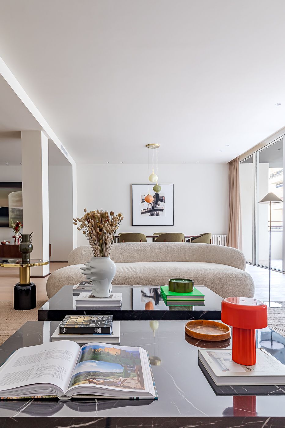 Four-bedroom living in the heart of prestigious Recoletos