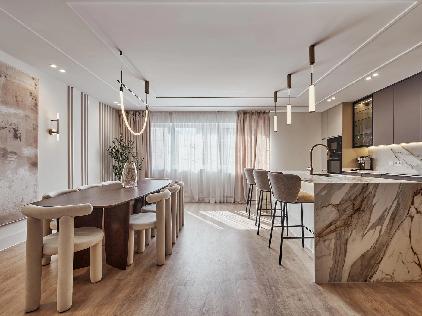 Amplitud residencial y garaje en Castellana