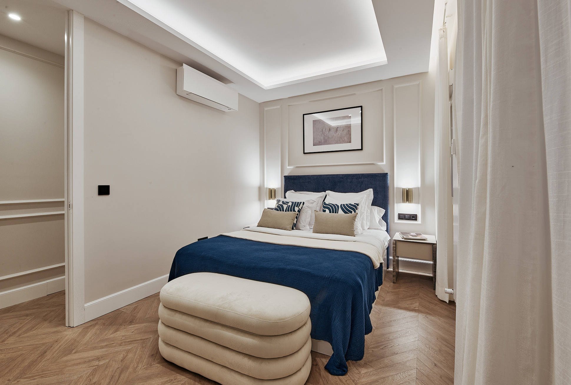 The comfort of having a terrace and private parking in Lista