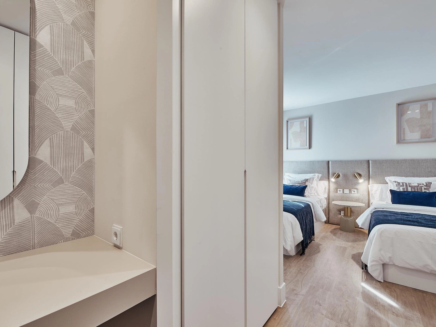Amplitud residencial y garaje en Castellana