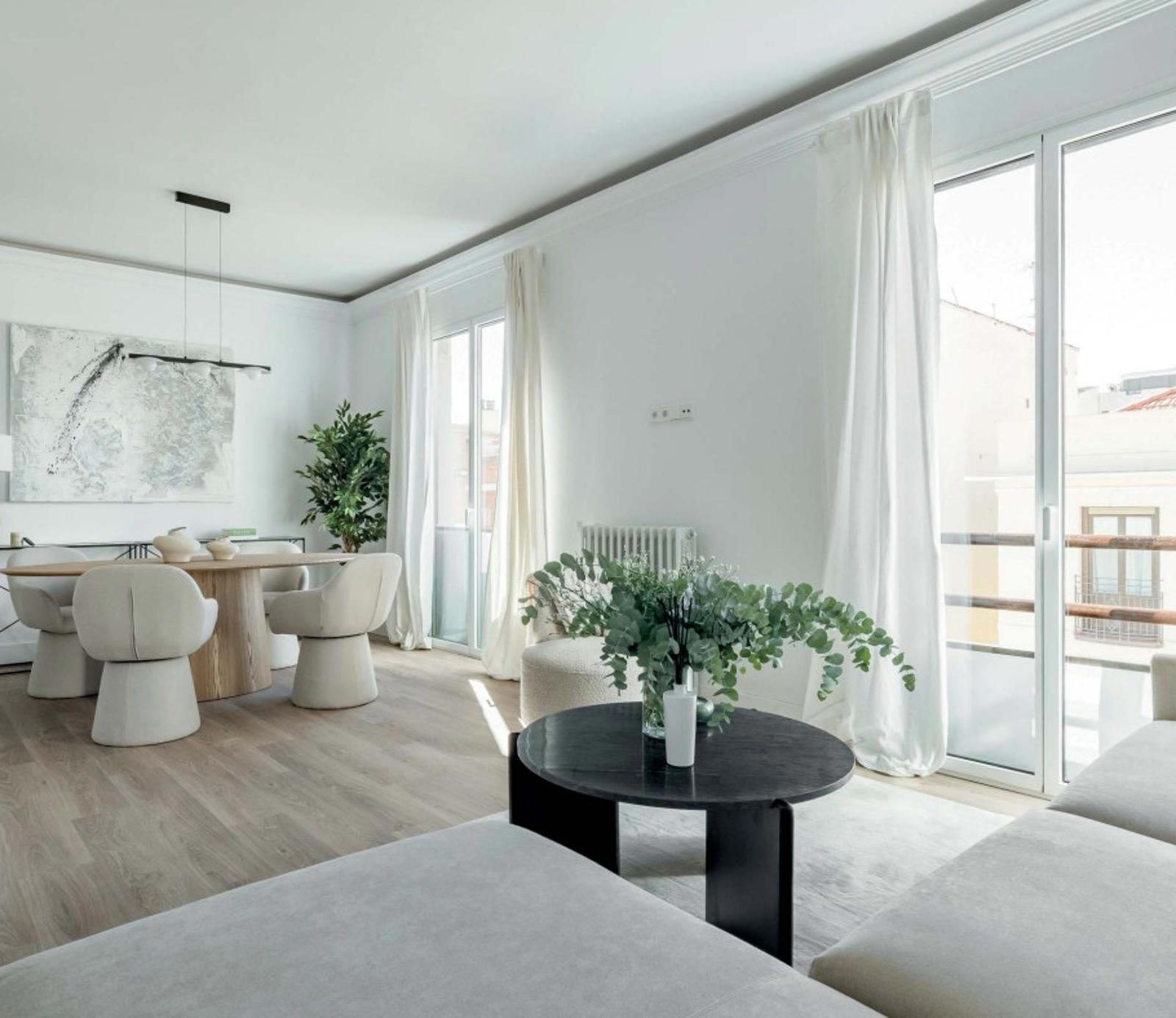 Exterior apartment in Lista with open-plan kitchen and refined interiors