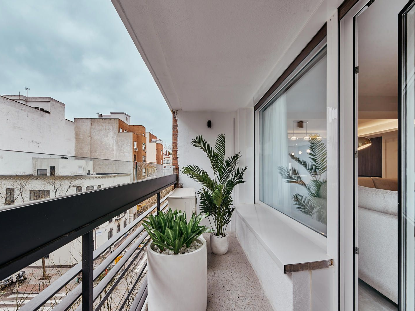 Balcones exteriores y diseño funcional en Goya