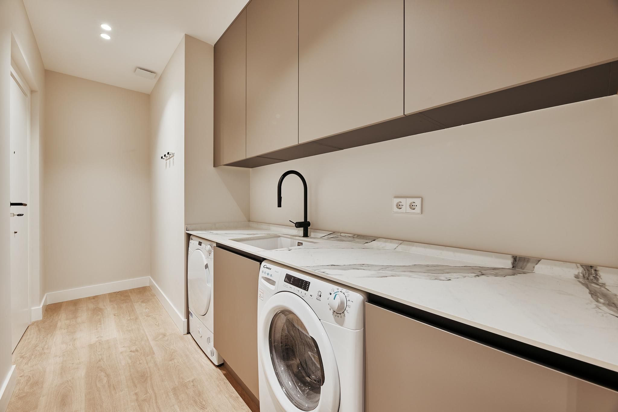 Terraza y garaje en 180 m² junto al Retiro