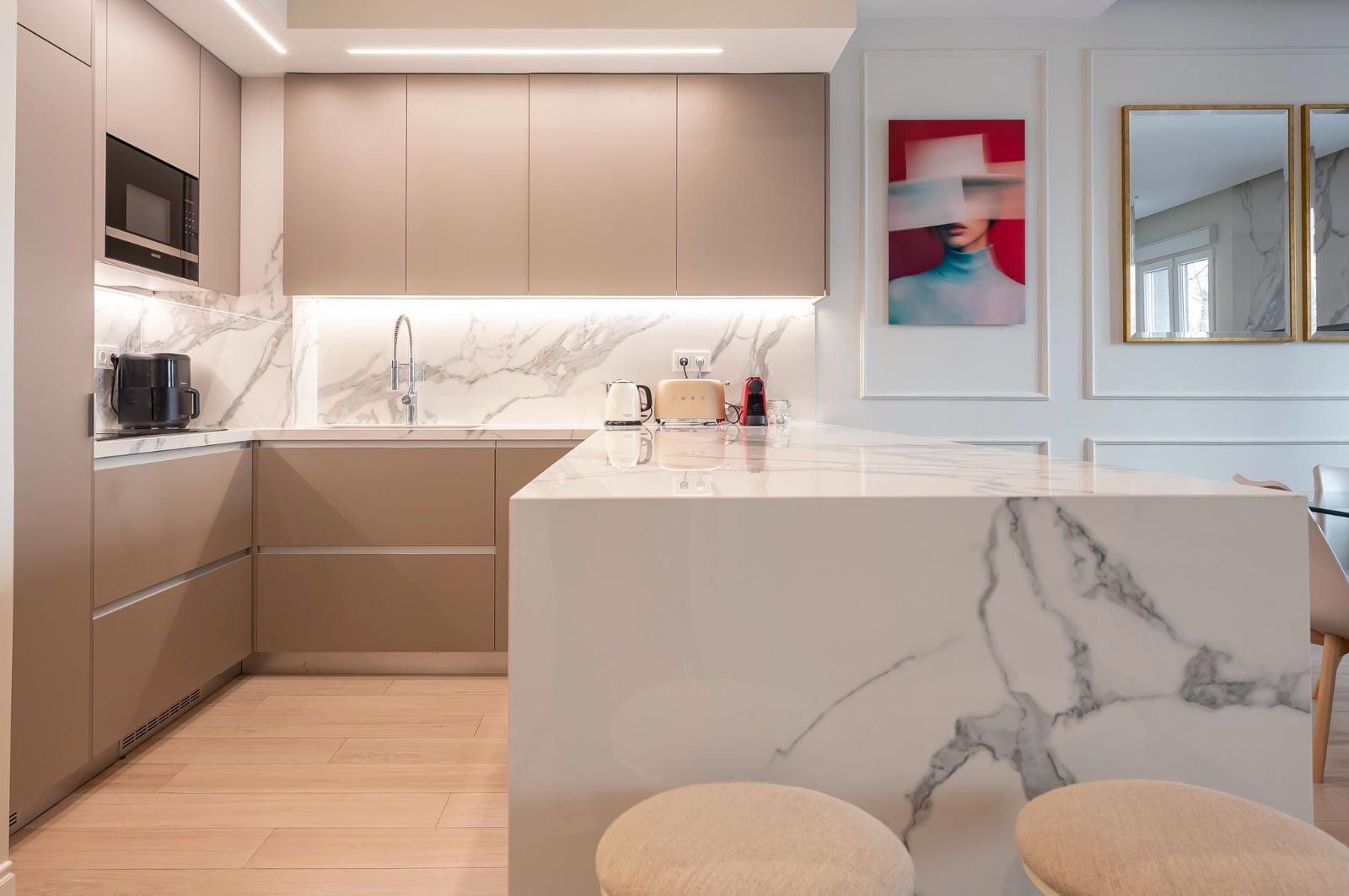 A contemporary residence designed for effortless living in Recoletos