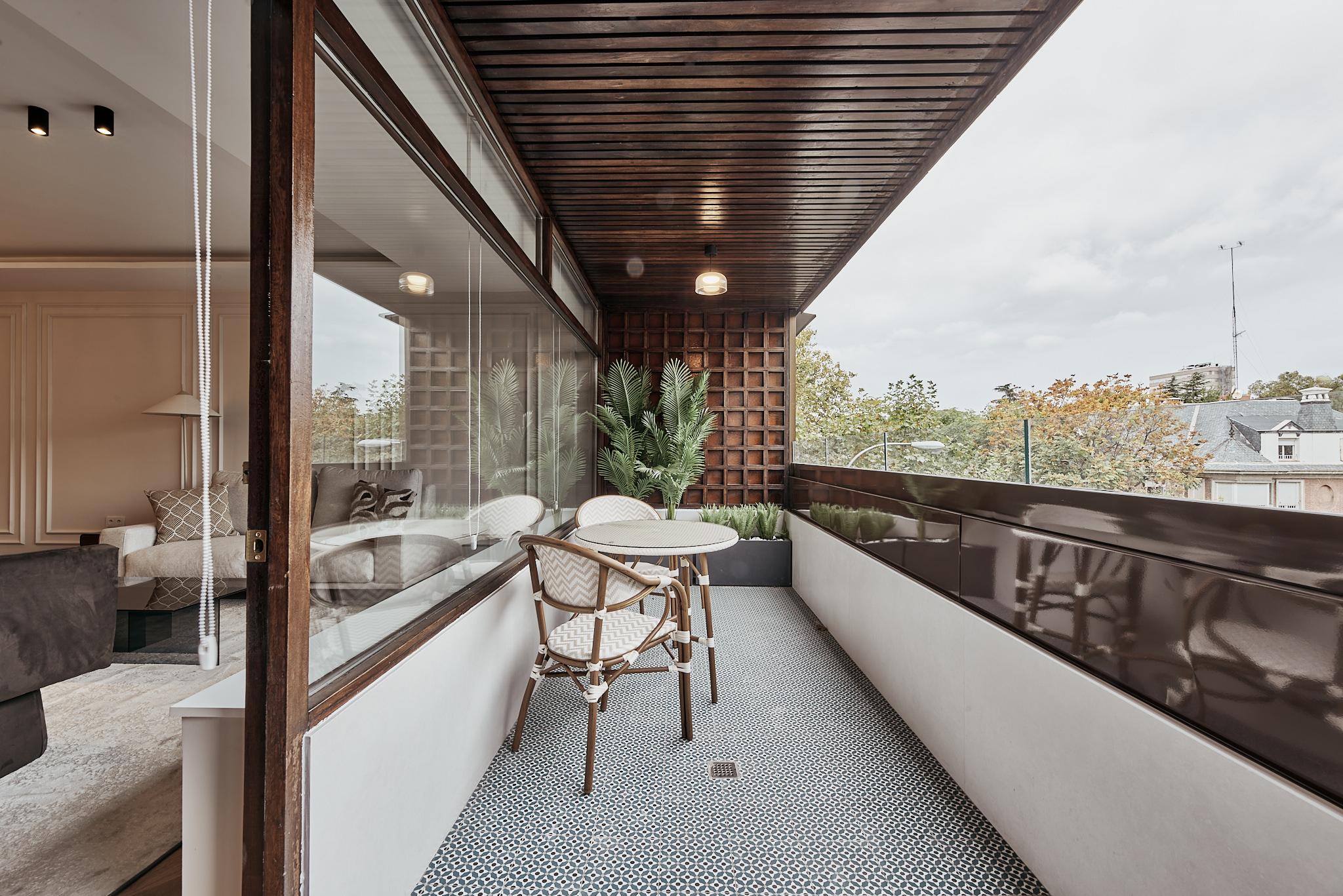 Luxury apartment in Castellana with excellent connectivity and refined city living