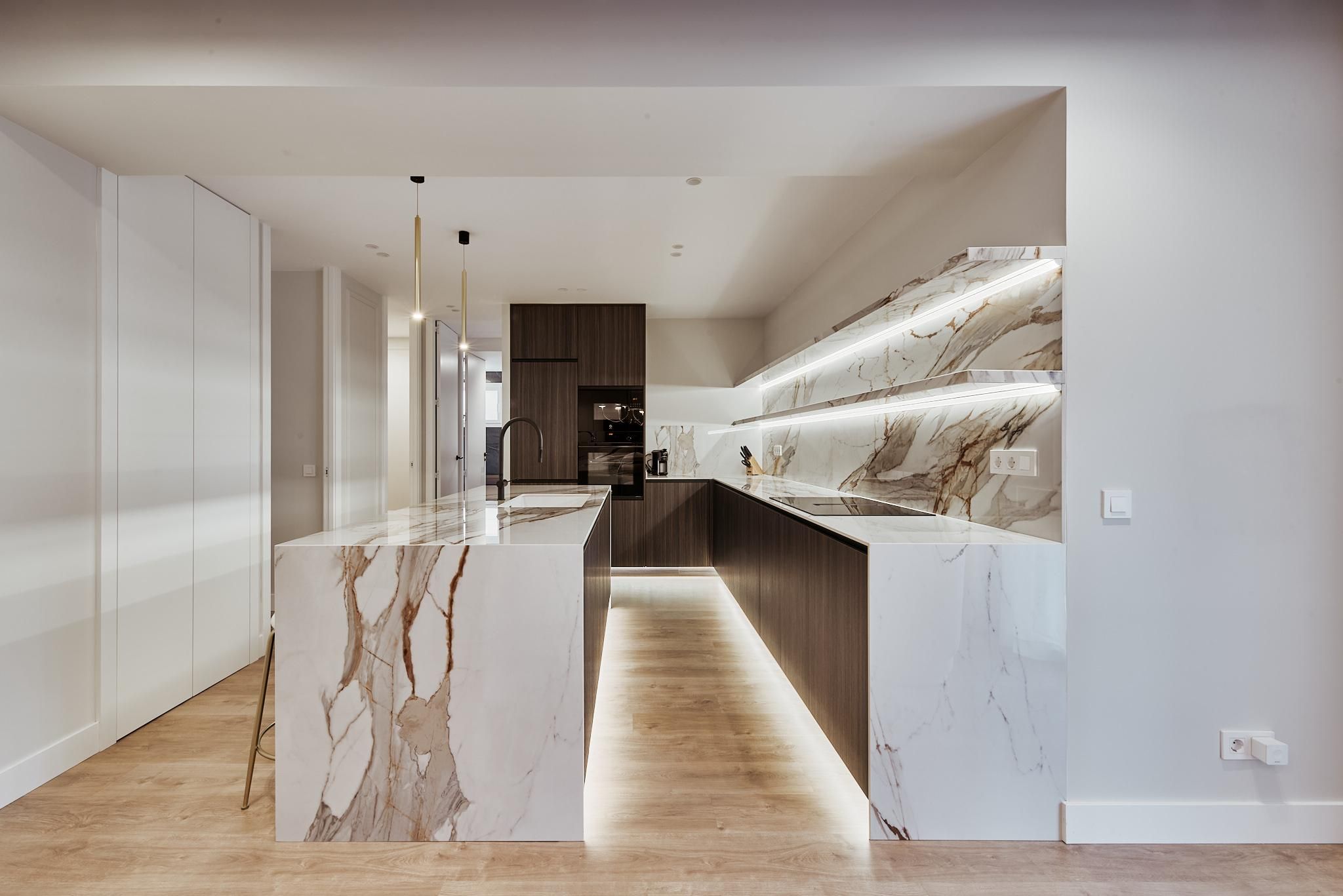 Terraza, garaje y trastero en Lista