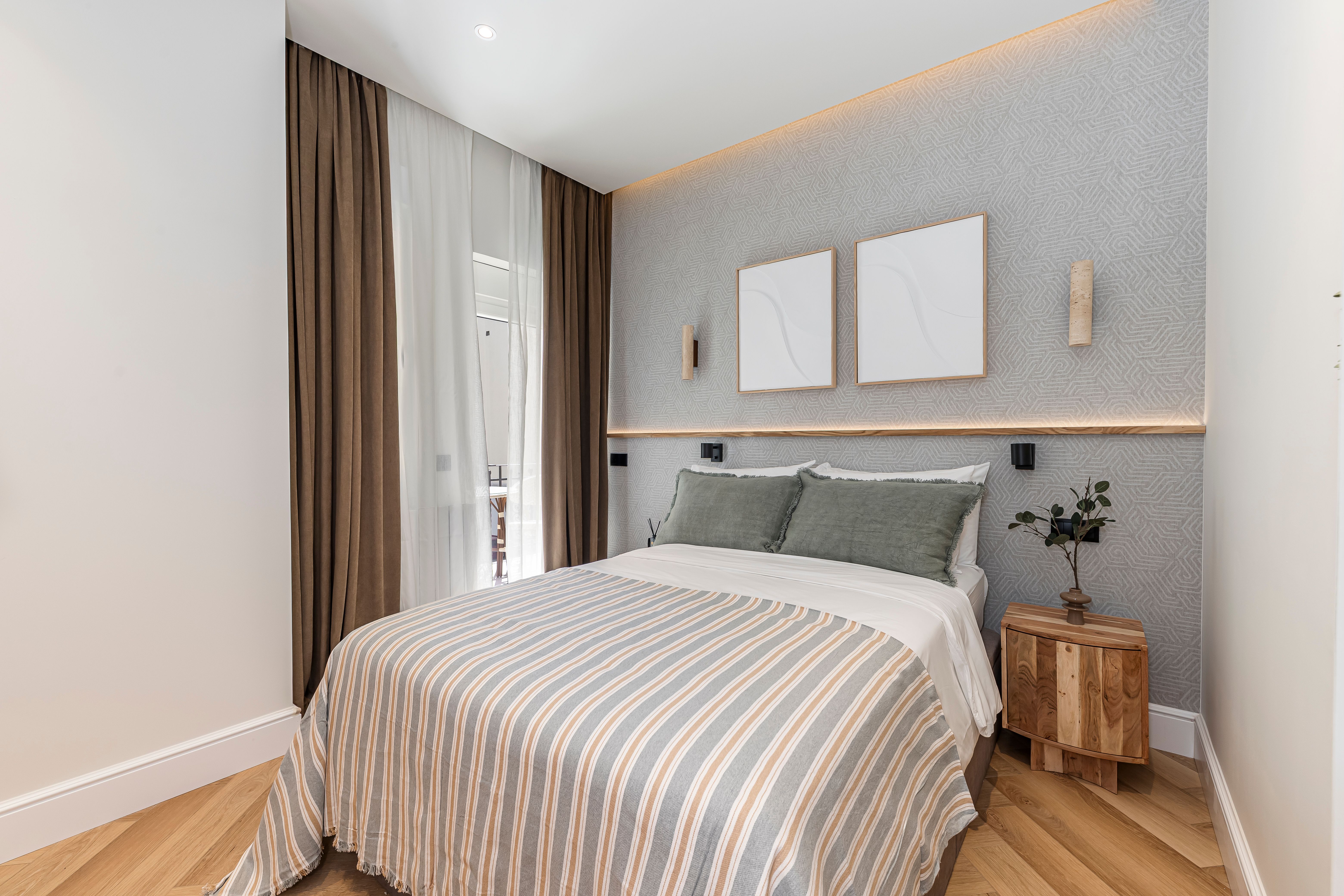 Luz en cuatro orientaciones y terraza privada en Lista