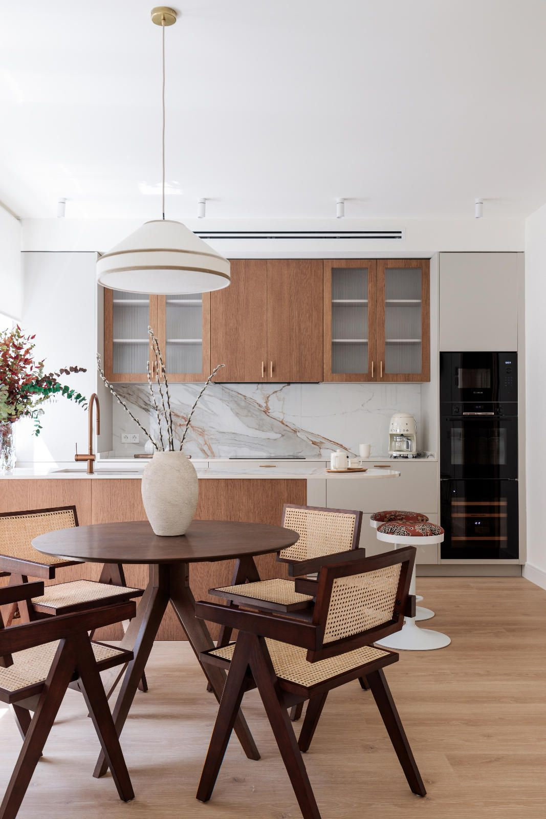 Calidez contemporánea en una finca clásica de Lista