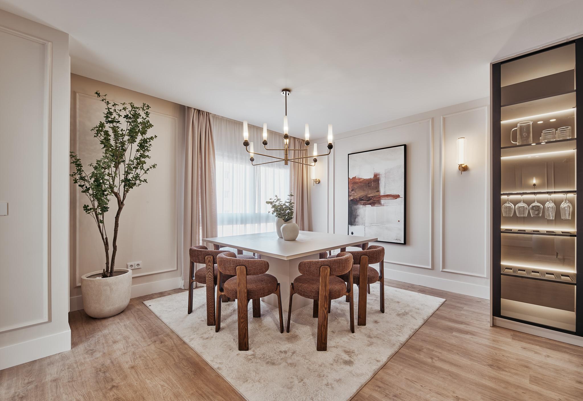 The light of a sixth-floor residence with the scale of a true family home