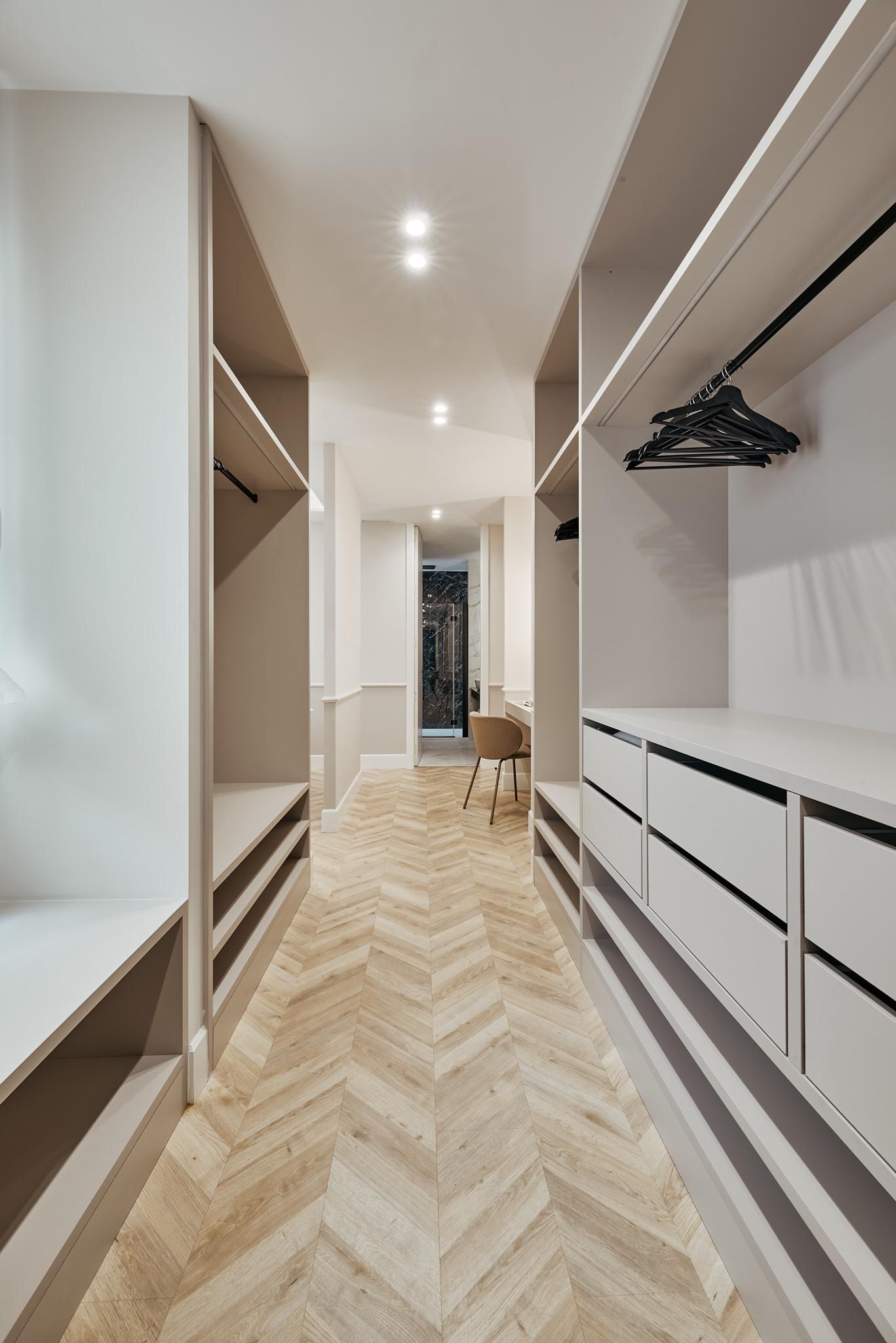 Amplitud interior y confort privado en Lista