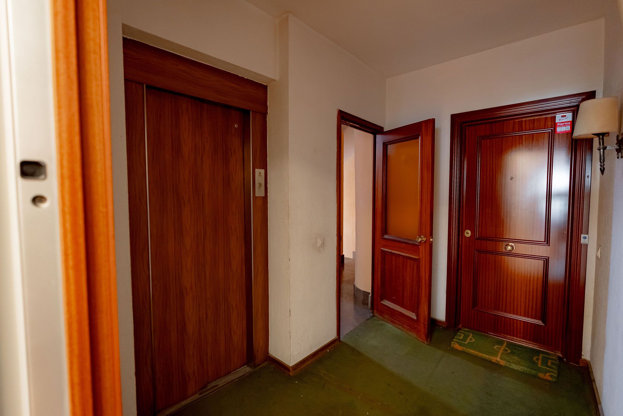 Terraza, garaje y vida exterior en Almagro