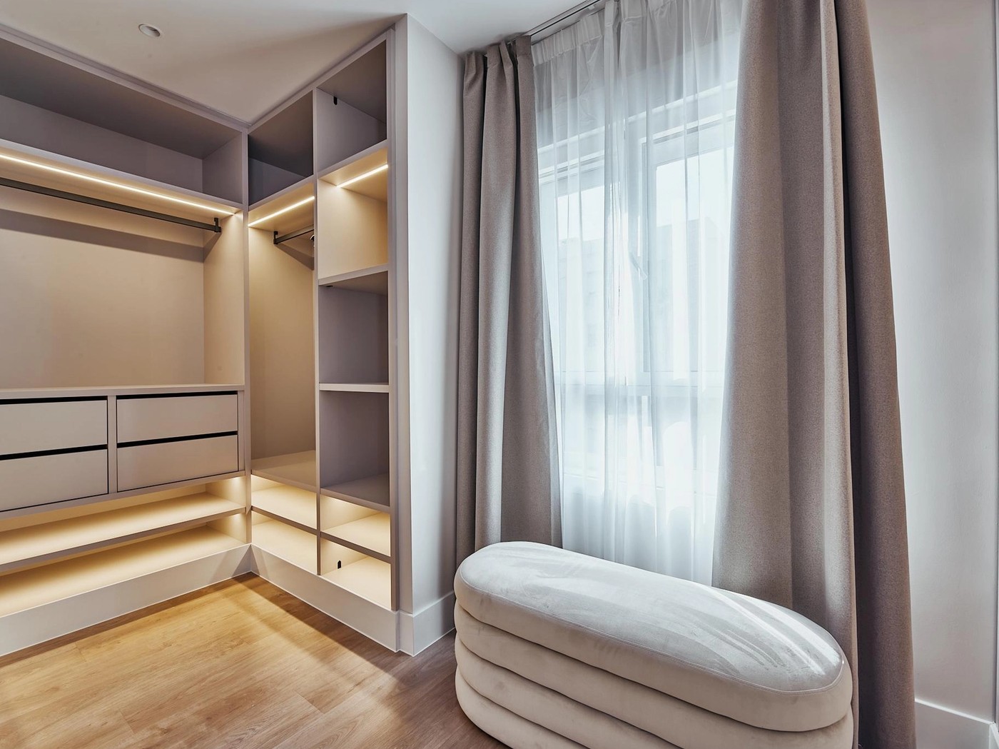 Amplitud residencial y garaje en Castellana