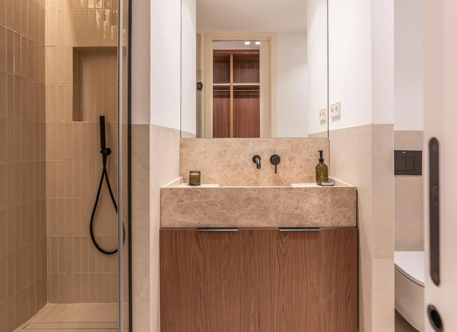 Exclusive property in Almagro with 3 en-suite bedrooms and timeless interiors