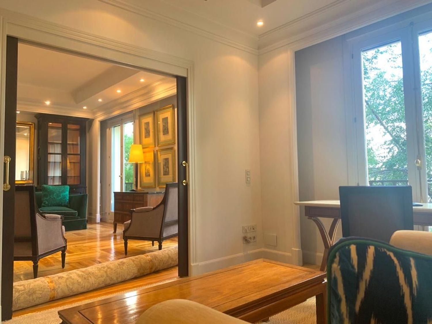 A timeless residence with refined city energy in the heart of Recoletos