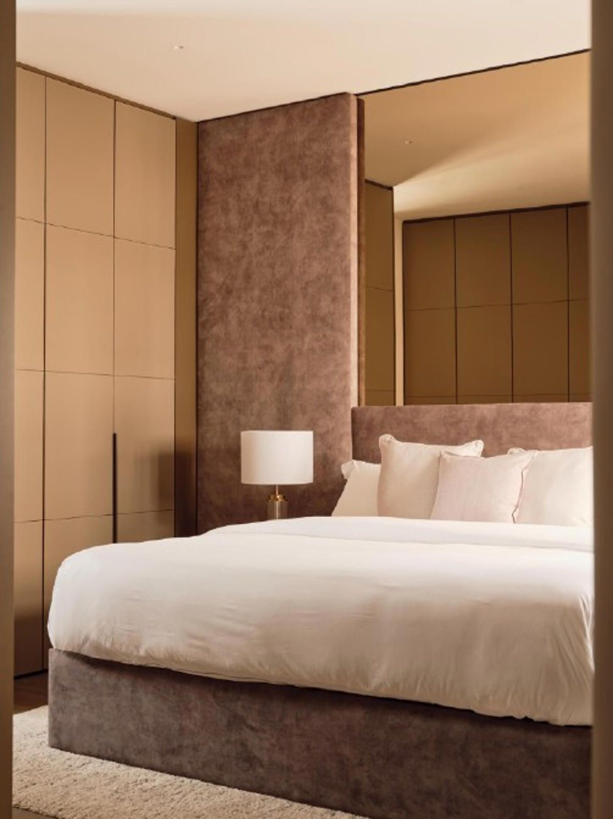 Balconies, bay windows and a refined way to experience Almagro living