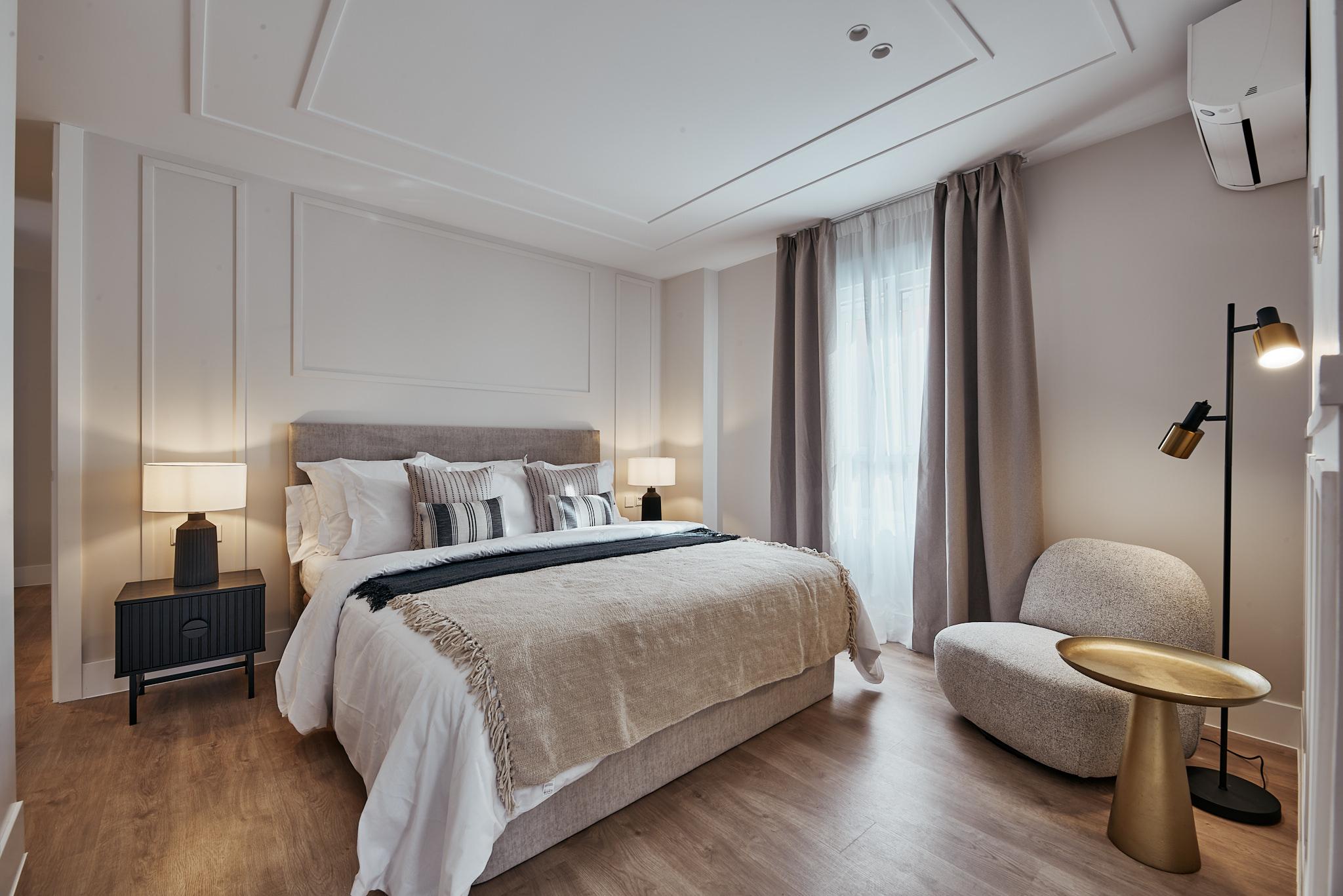 Amplitud residencial y garaje en Castellana