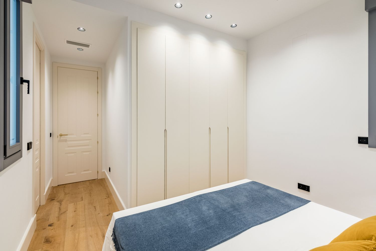Pieza clásica de 101 m² a pasos del Retiro