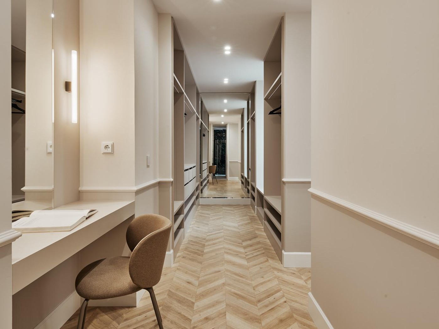 Amplitud interior y confort privado en Lista