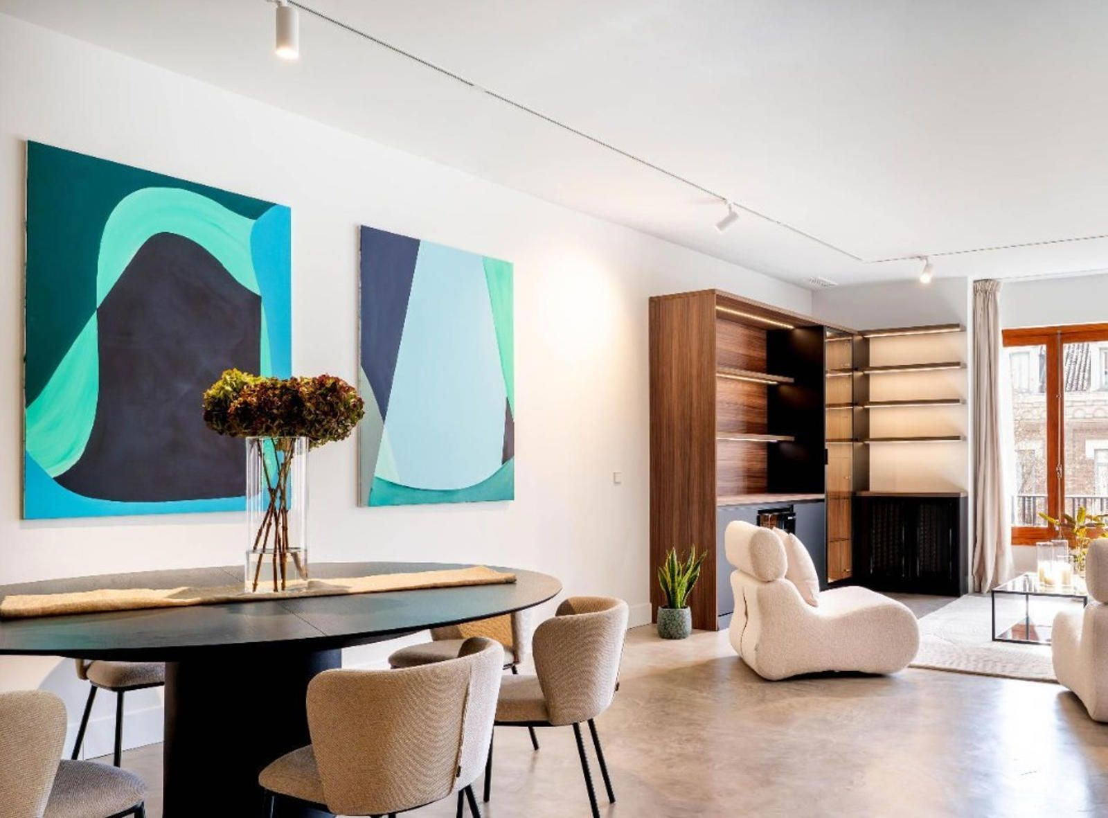 A grand family residence surrounded by embassies and timeless architecture