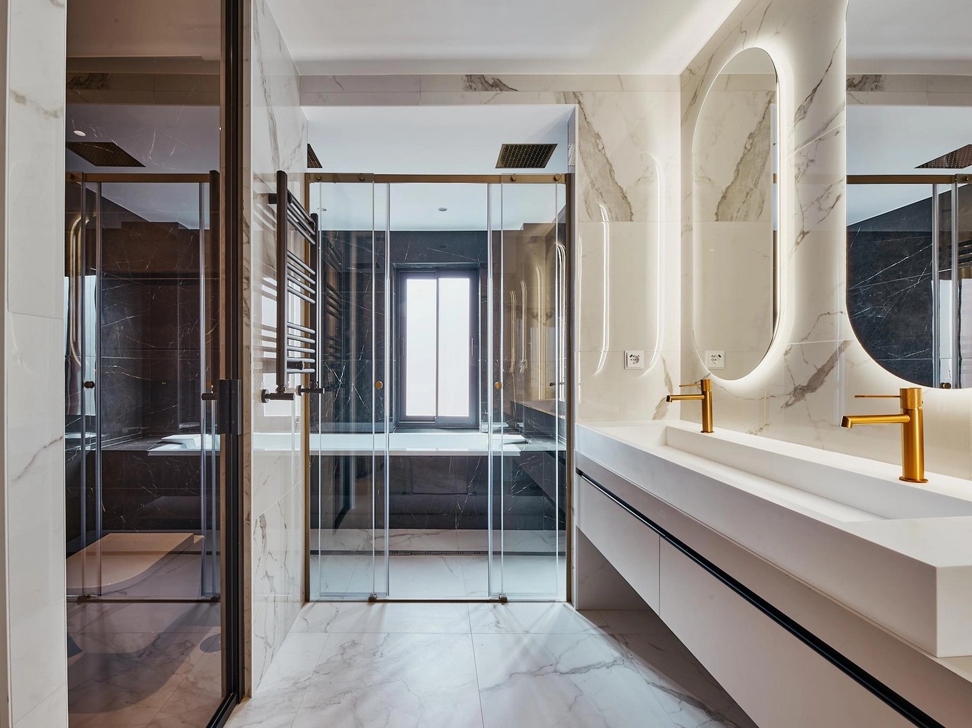 Amplitud residencial y garaje en Castellana