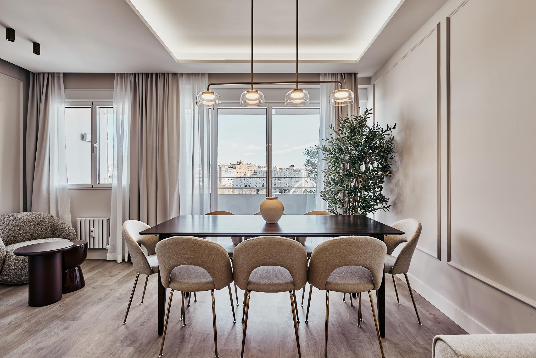 Move-in ready exterior apartment on the fifth floor