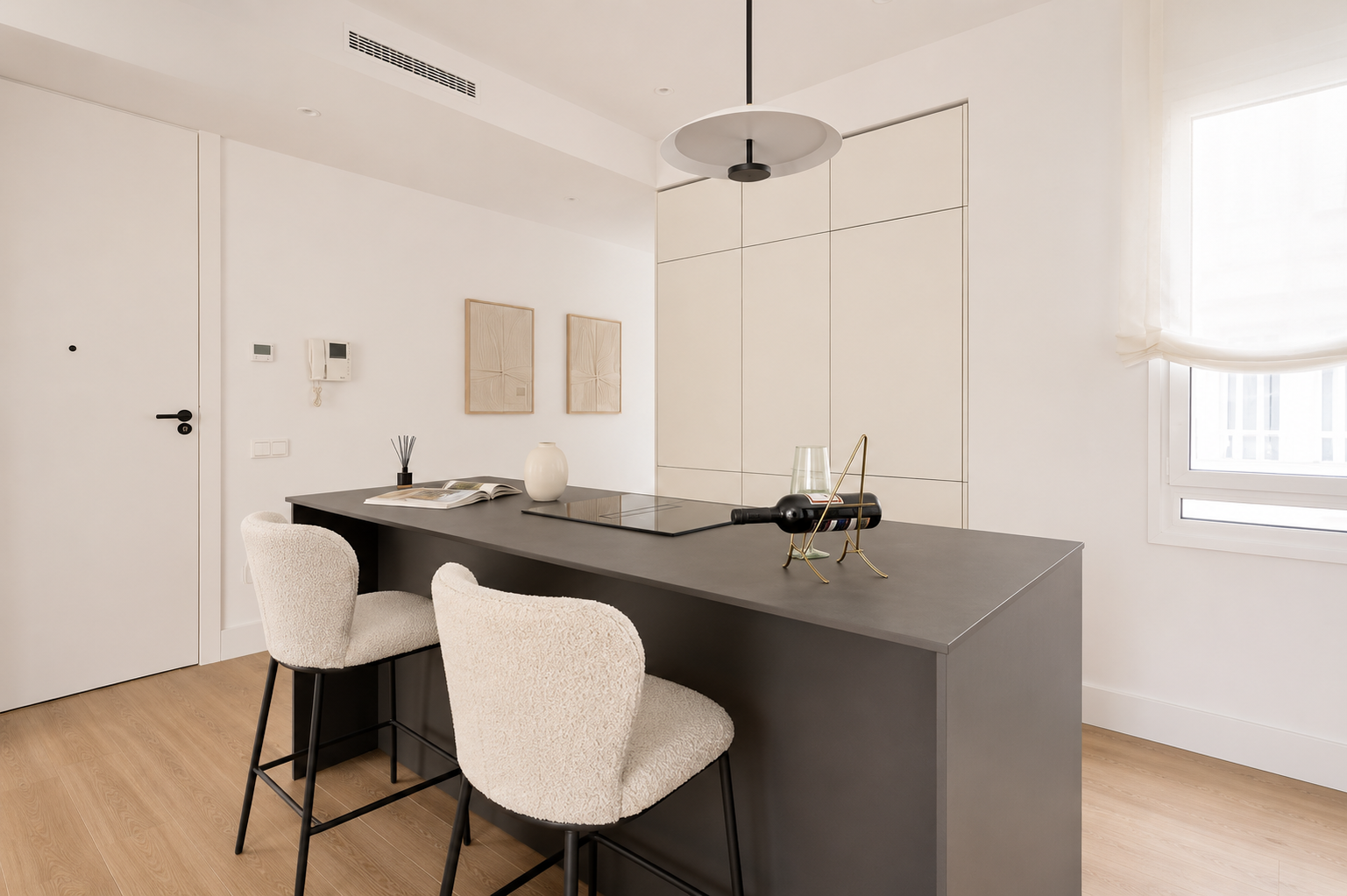 Exterior apartment in Lista with open-plan kitchen and refined interiors