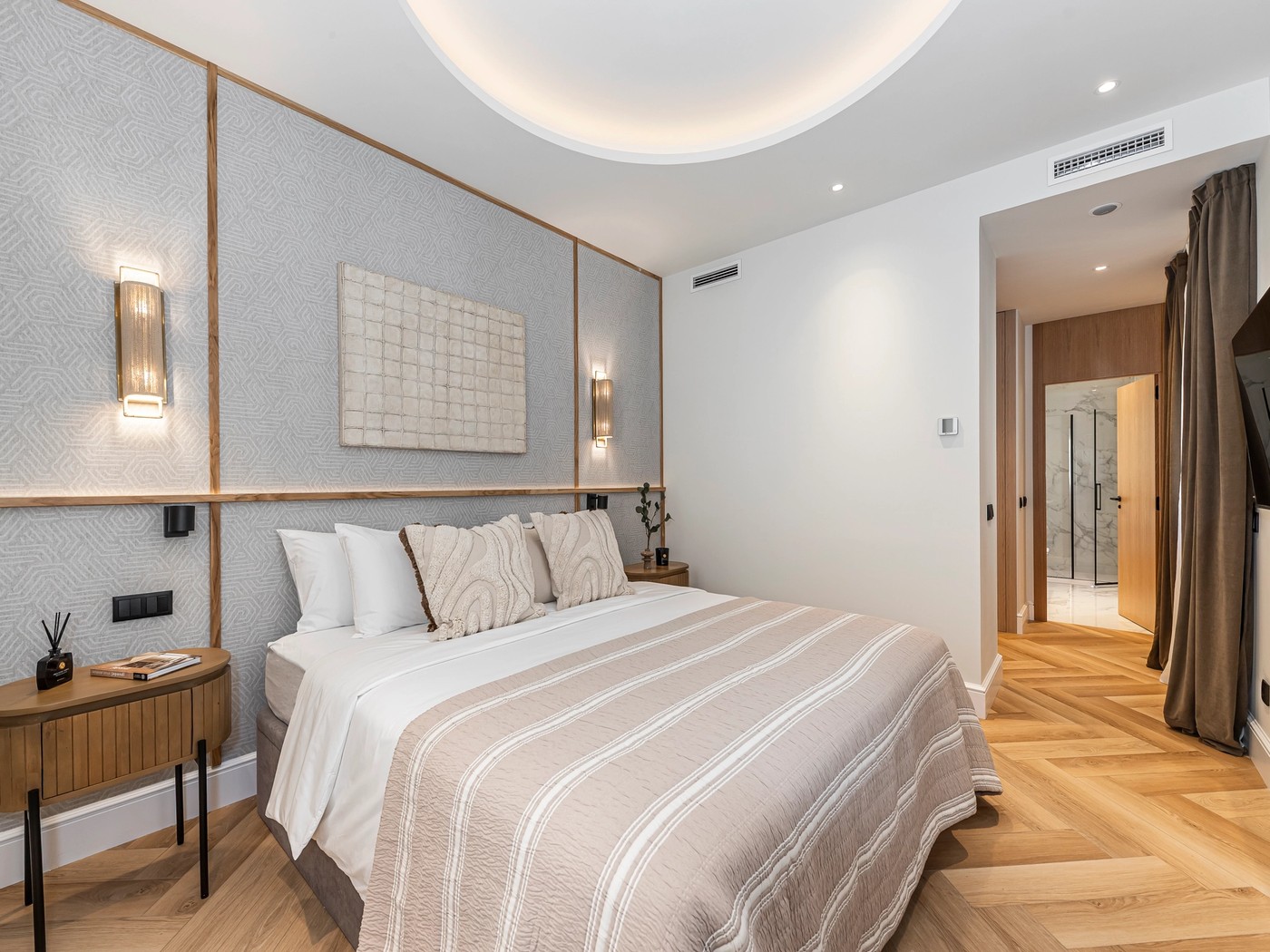 Luz en cuatro orientaciones y terraza privada en Lista