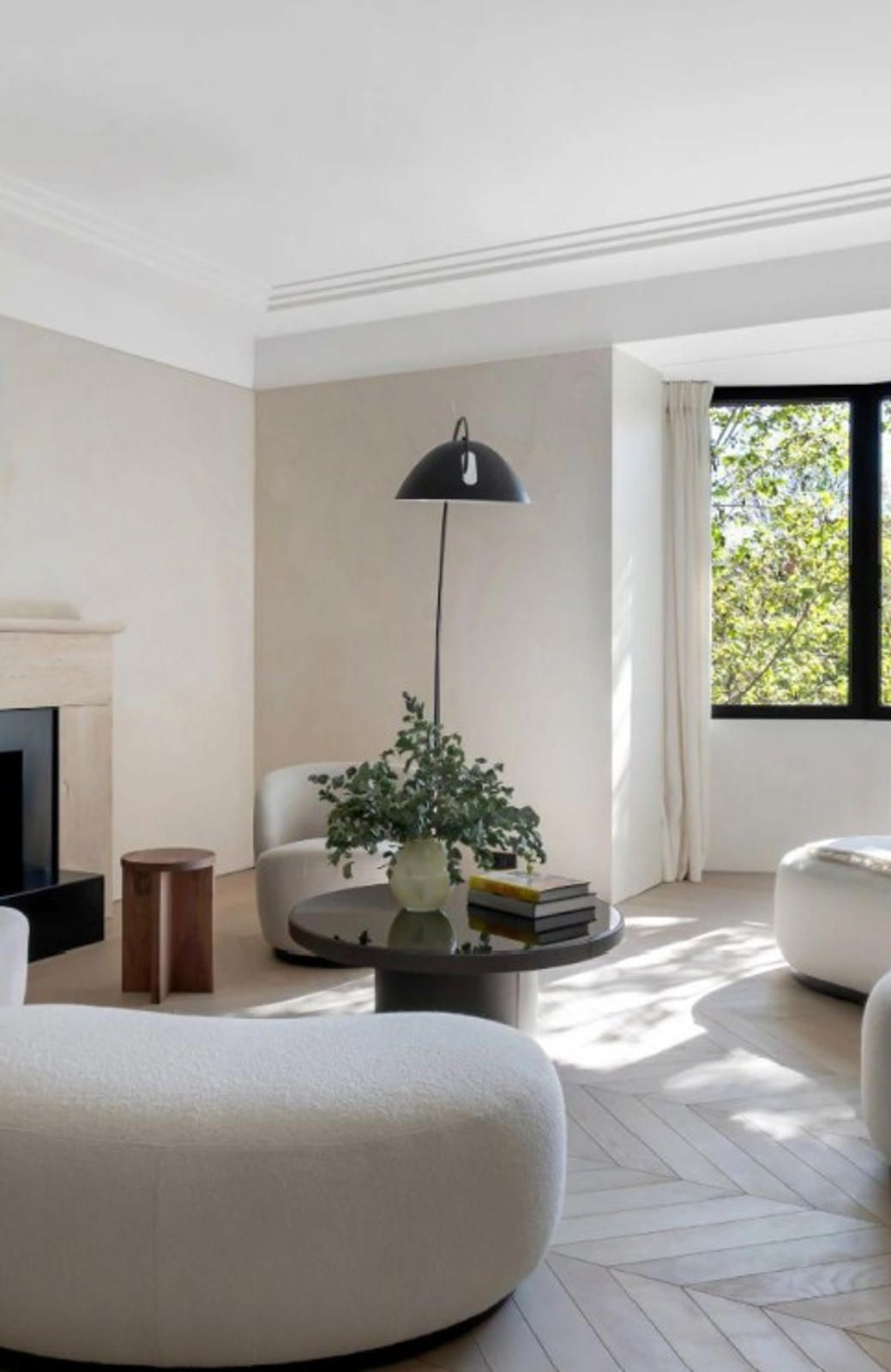 Residencia de 381 m² junto al Retiro con escala señorial