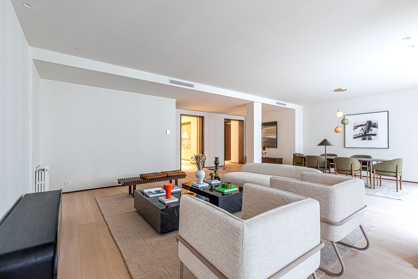 Four-bedroom living in the heart of prestigious Recoletos