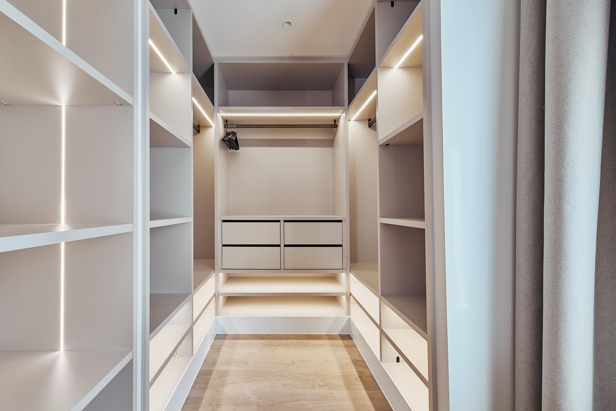 Amplitud residencial y garaje en Castellana