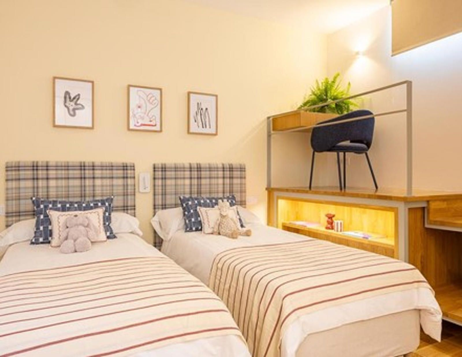 Classic architecture, contemporary interiors and exceptional ceiling heights in Recoletos