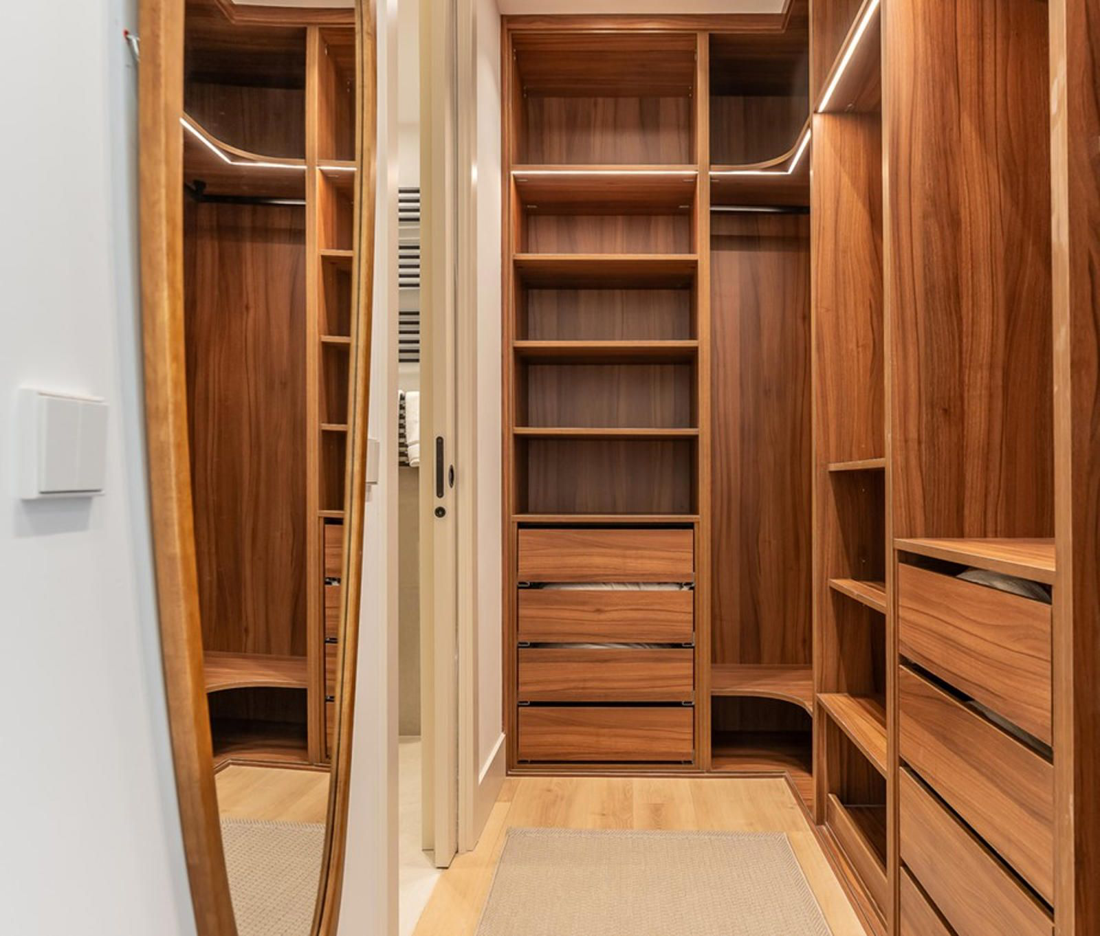 Exclusive property in Almagro with 3 en-suite bedrooms and timeless interiors