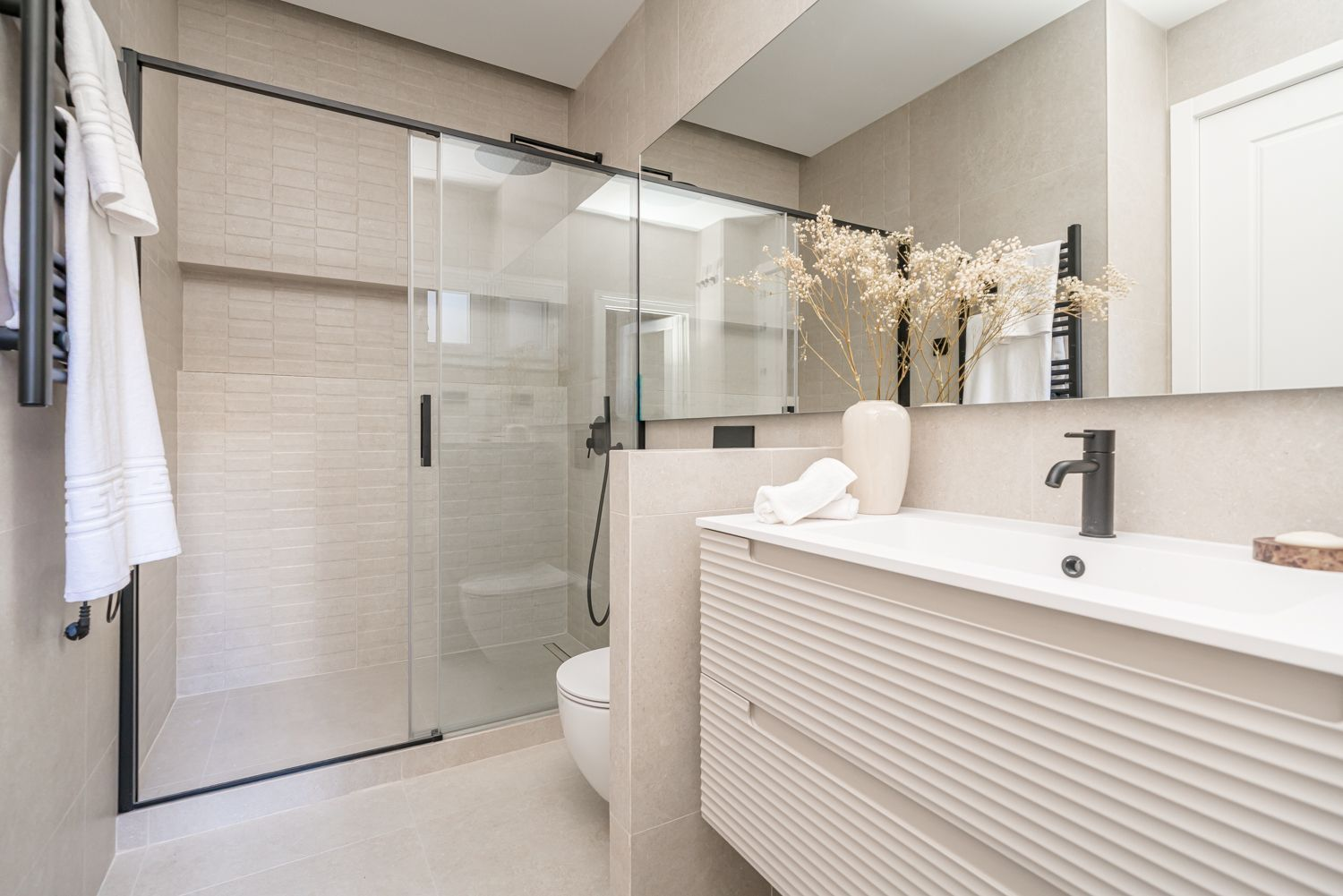 Private parking, comfort and refined living in one of Madrid’s finest areas