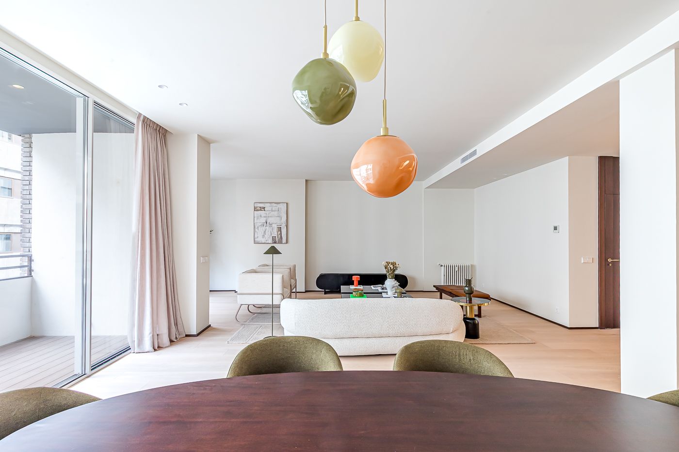 Four-bedroom living in the heart of prestigious Recoletos