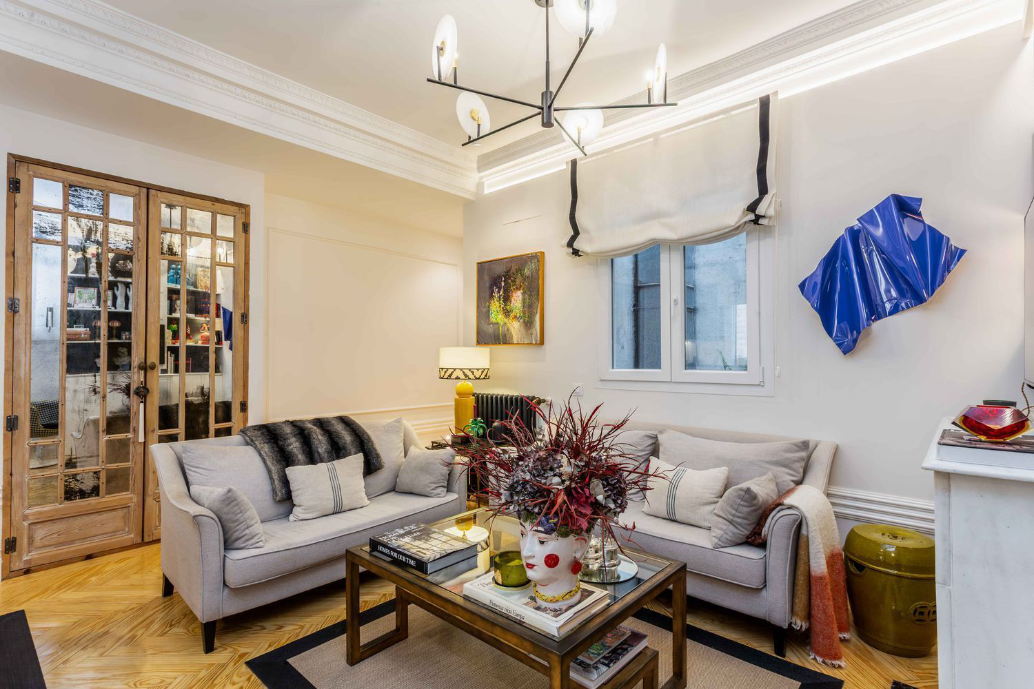 Elegant apartment in Goya set within a classic 1929 Madrid building