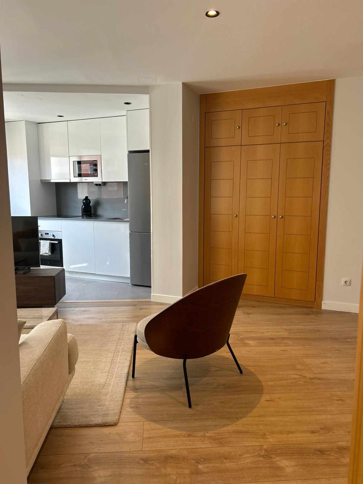 Una vivienda eficiente con garaje privado en Goya