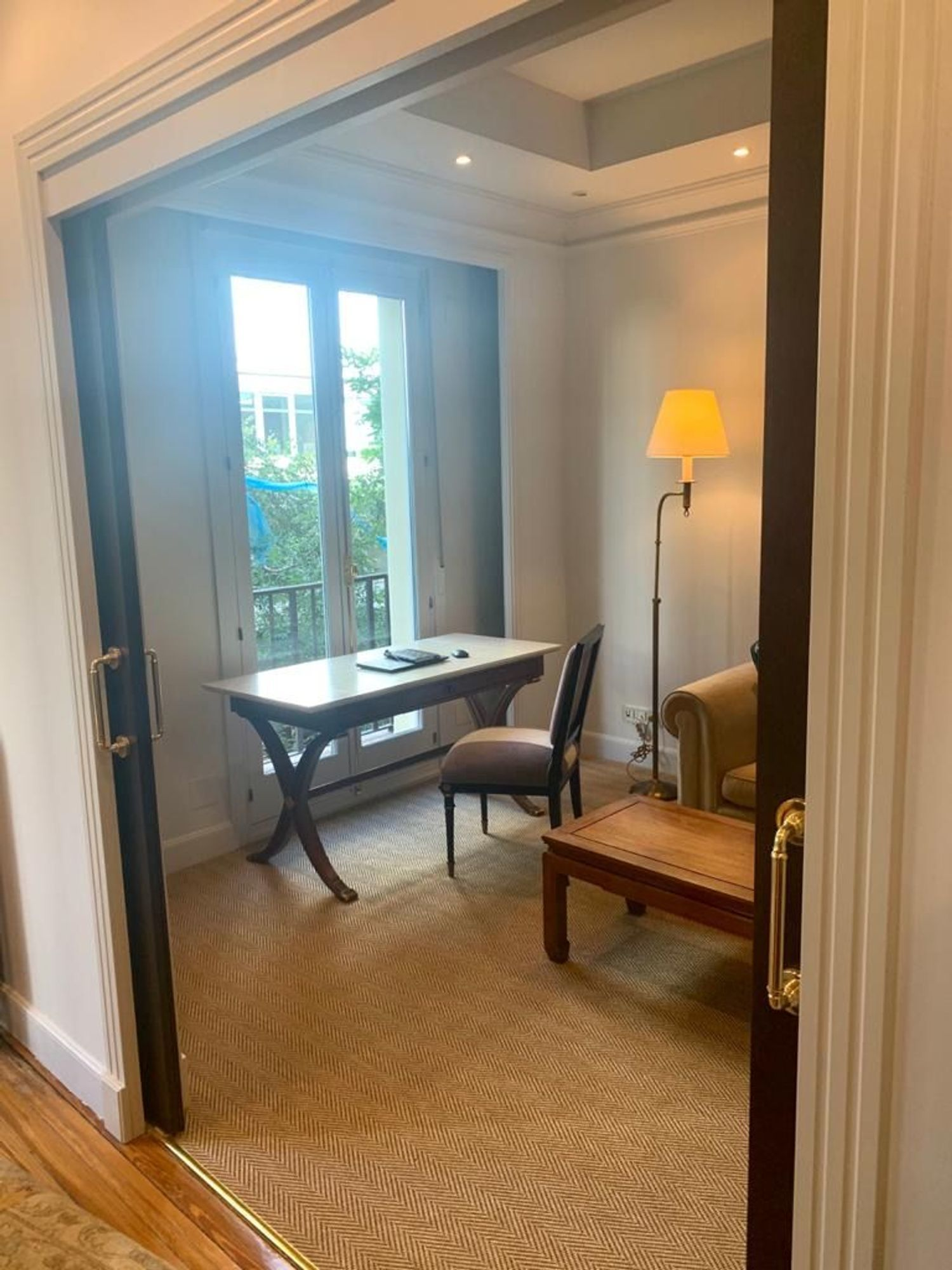 A timeless residence with refined city energy in the heart of Recoletos