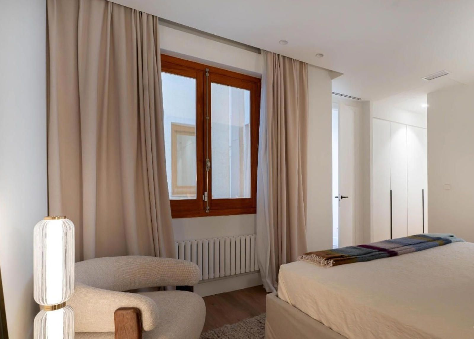 A grand family residence surrounded by embassies and timeless architecture