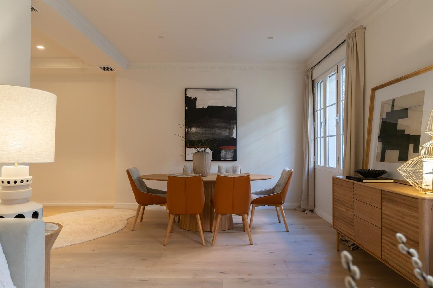 A warm contemporary renovation in the elegant heart of Almagro