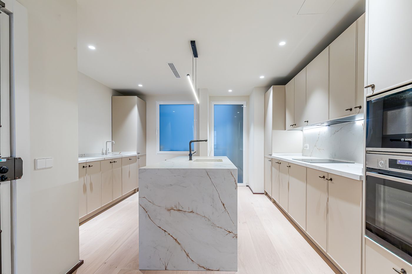 Four-bedroom living in the heart of prestigious Recoletos