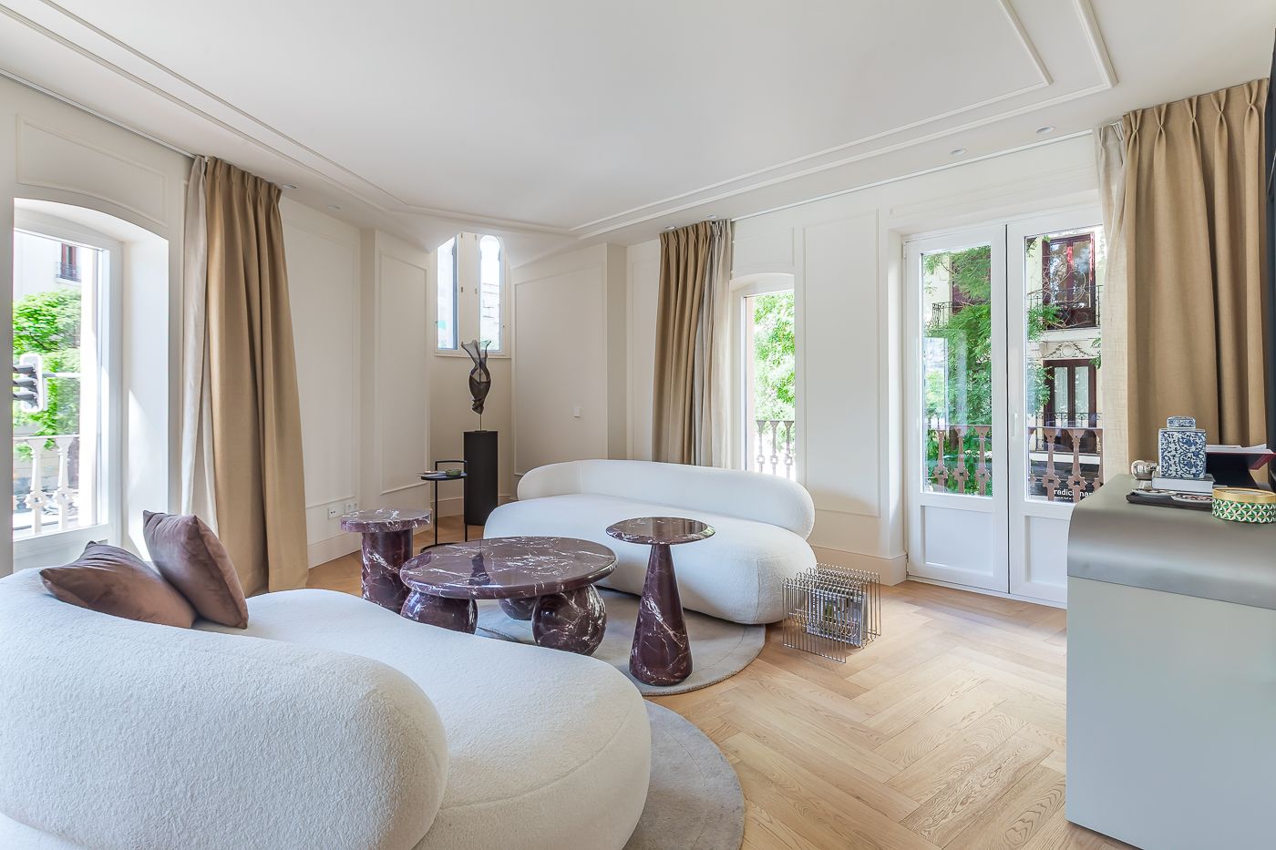 The energy of Goya paired with the comfort of a thoughtfully designed home