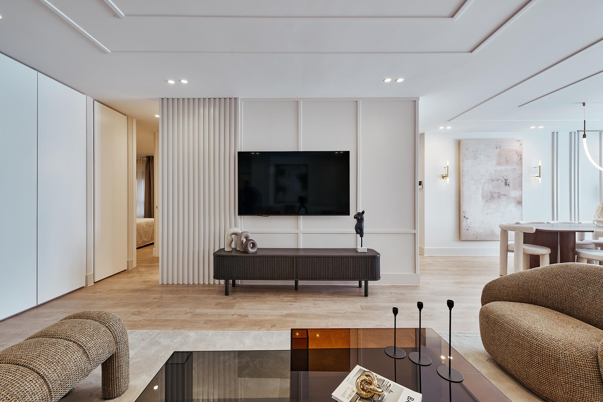Amplitud residencial y garaje en Castellana