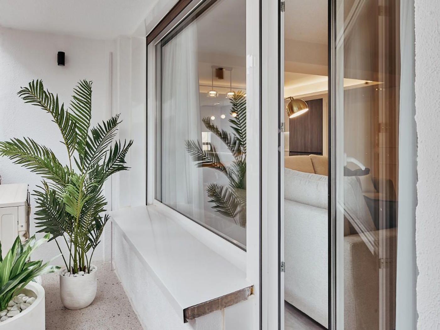Balcones exteriores y diseño funcional en Goya