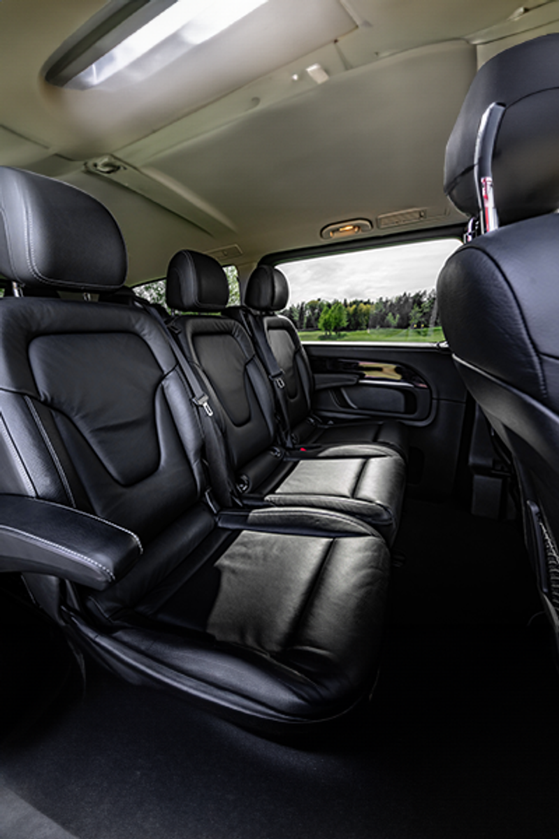 Mercedes-Benz V-Class Business Van — view 3