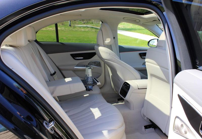 Mercedes-Benz E-Class Hybrid — view 4