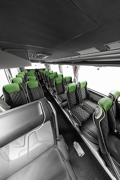 Mercedes-Benz Coach — view 3